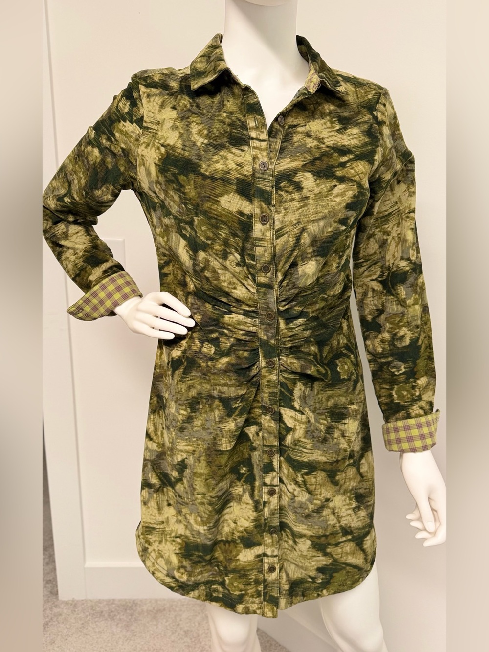 Pilcro by Anthropologie Green Abstract Corduroy Shirt Dress Size 4